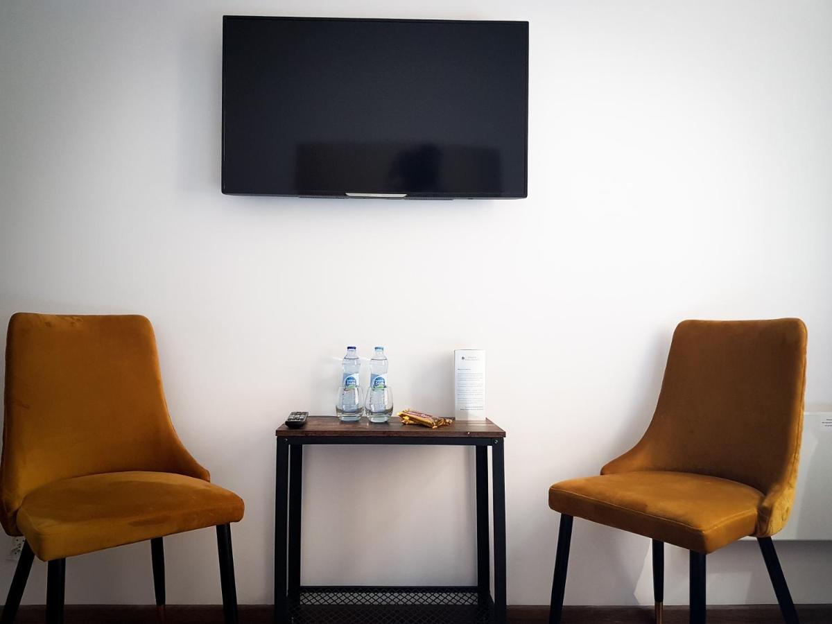 קרקוב Topolove Rooms & Apartments מראה חיצוני תמונה