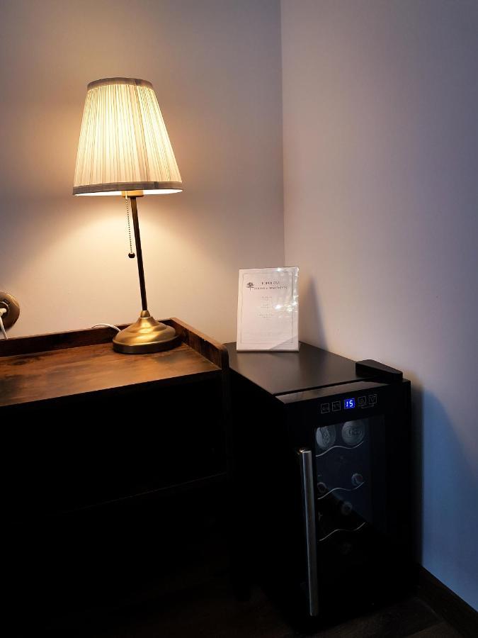 קרקוב Topolove Rooms & Apartments מראה חיצוני תמונה