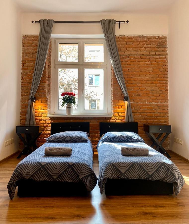 קרקוב Topolove Rooms & Apartments מראה חיצוני תמונה