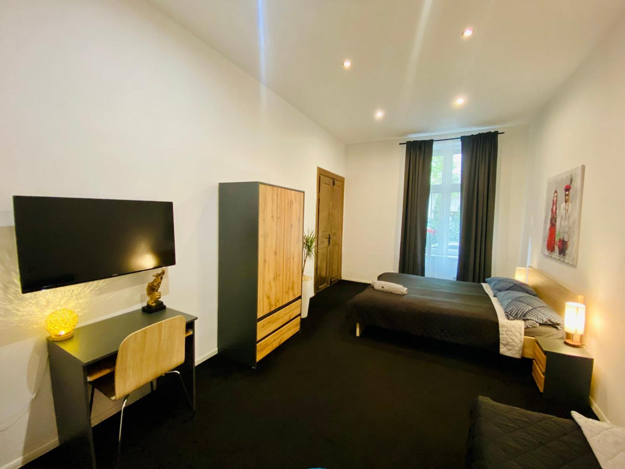 קרקוב Topolove Rooms & Apartments מראה חיצוני תמונה