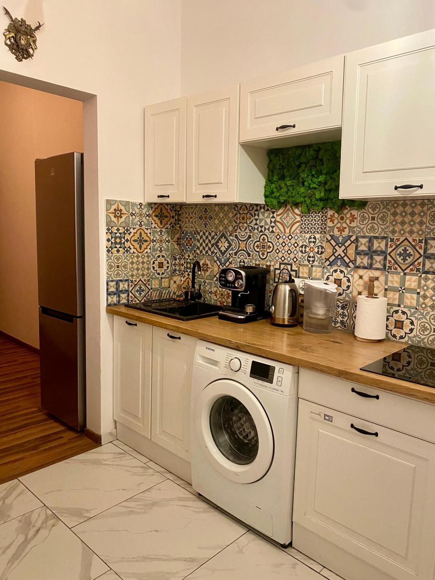 קרקוב Topolove Rooms & Apartments מראה חיצוני תמונה